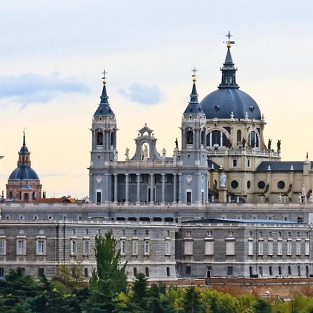 Bonito Apartamento Junto A La Plaza Mayor Madrid Exterior foto
